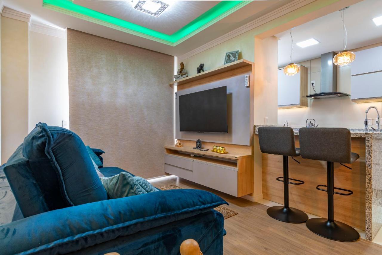 D, Henrique Apartment